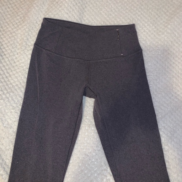 CALIA purple leggings - Picture 2 of 3